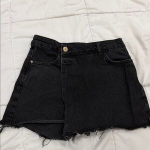 Zara Black Frayed Denim Skort
